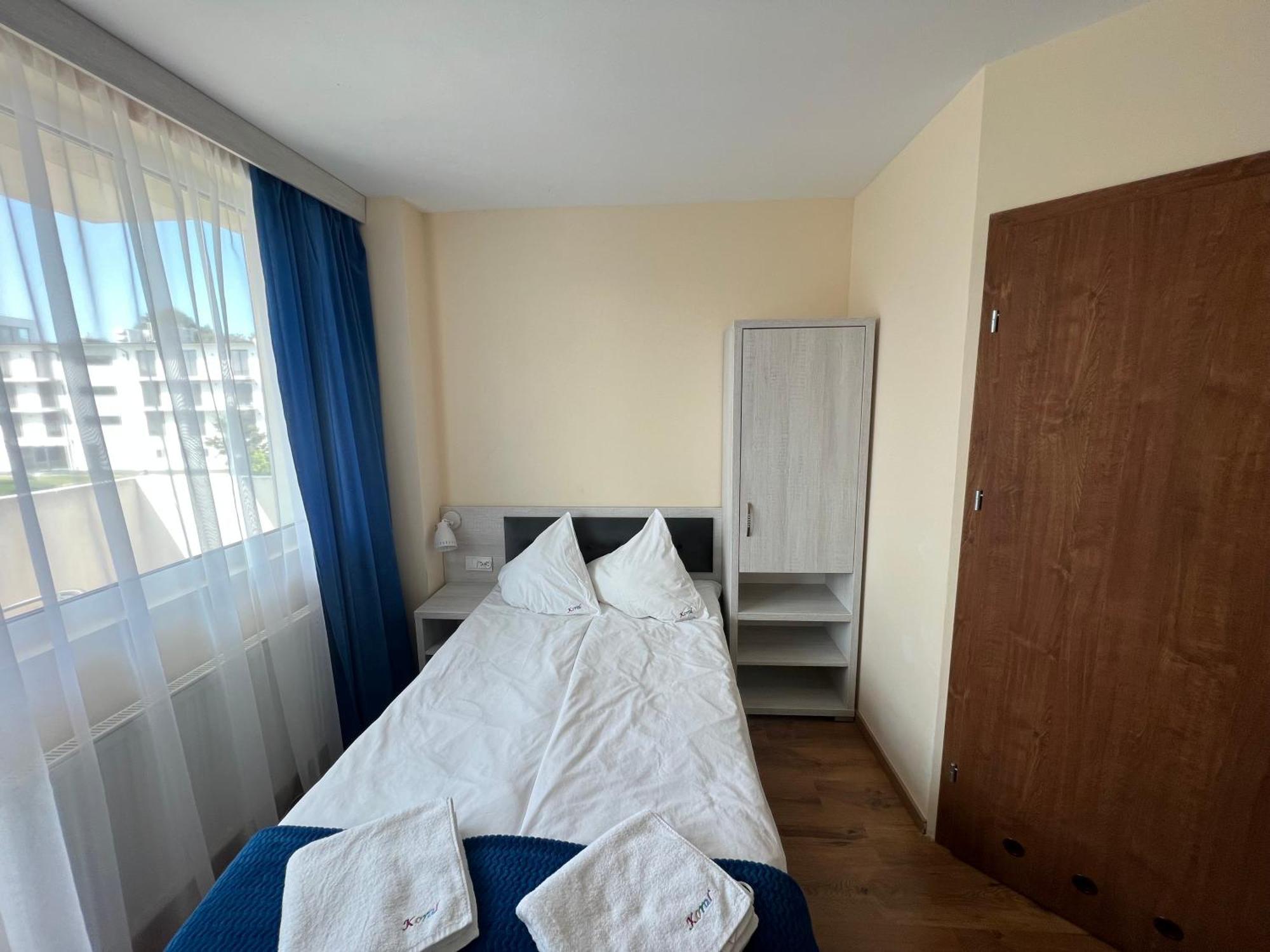 Dom Wczasowy Koral Dziwnow Bagian luar foto