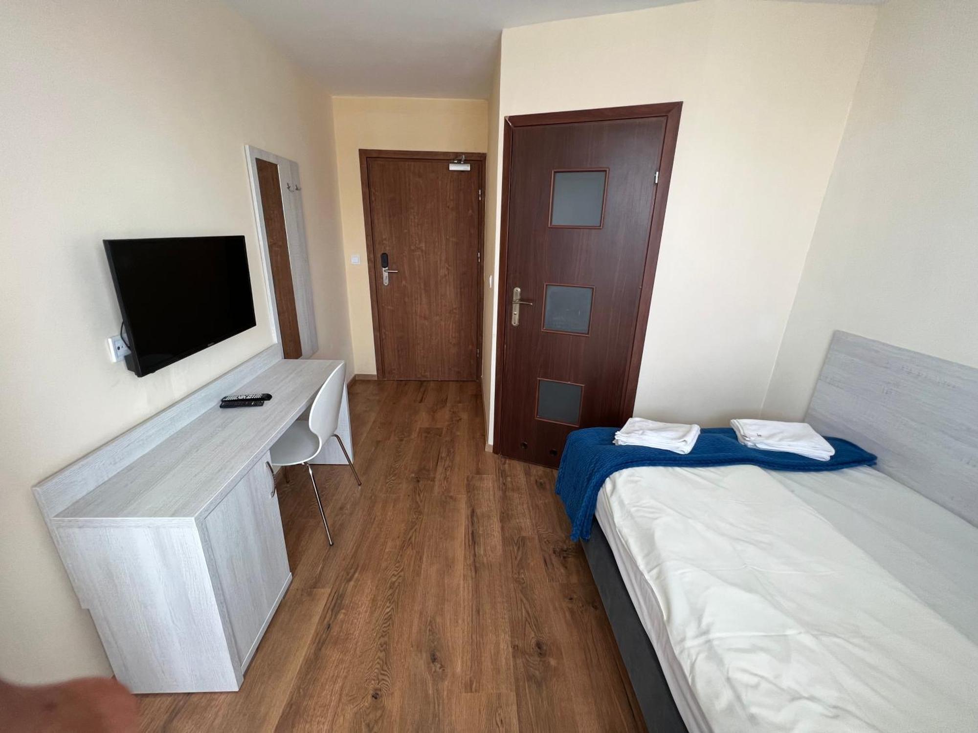 Dom Wczasowy Koral Dziwnow Bagian luar foto
