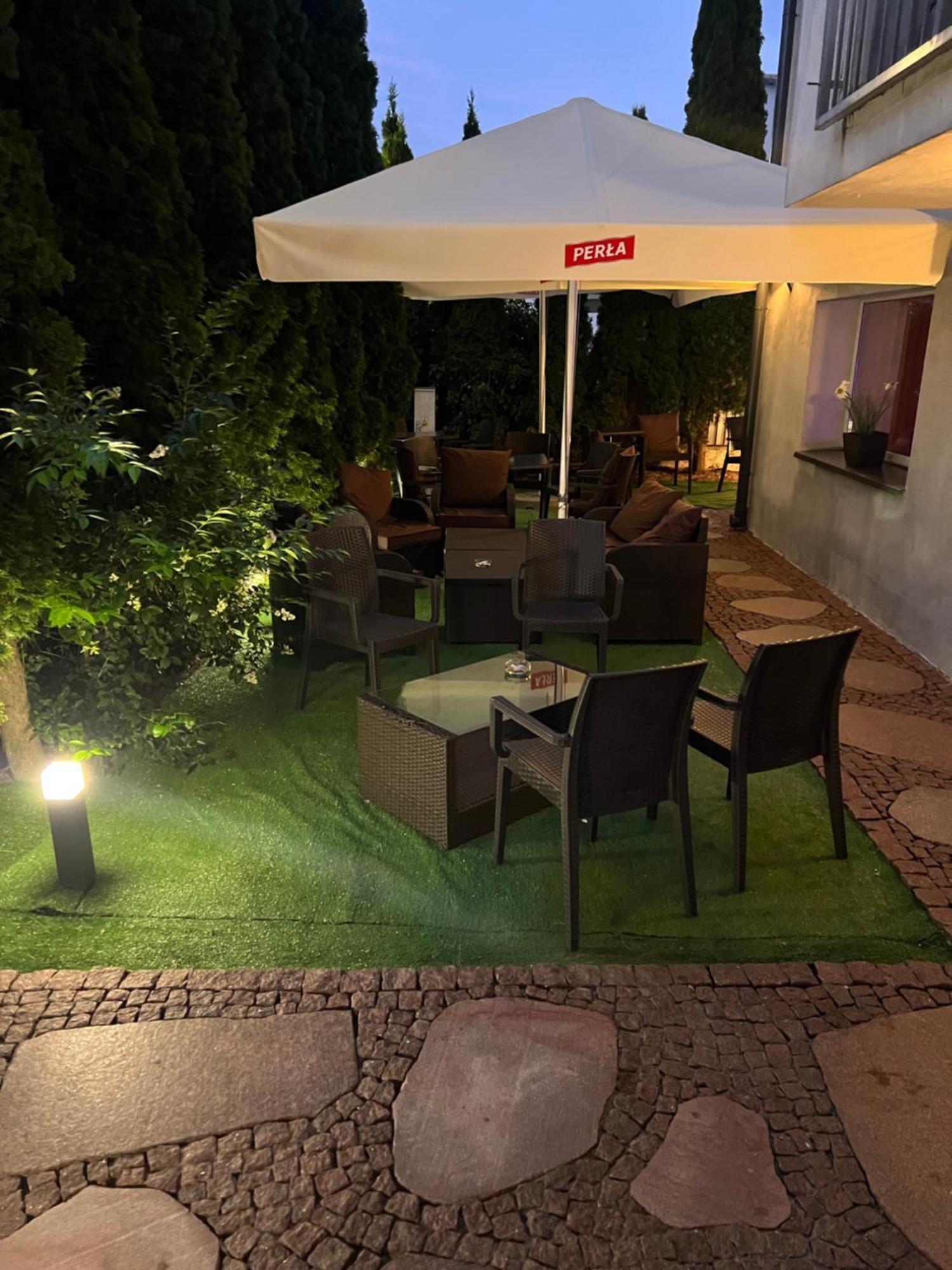 Dom Wczasowy Koral Dziwnow Bagian luar foto